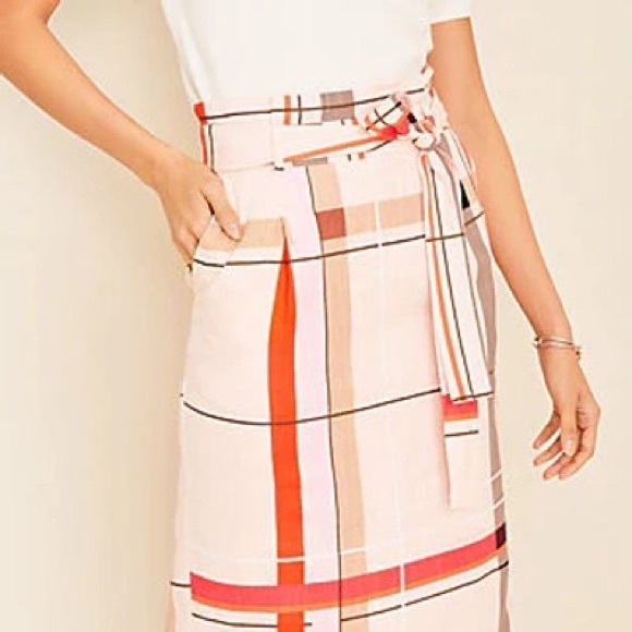 Ann Taylor Dresses & Skirts - Ann Taylor Tie-Waist Pencil Skirt